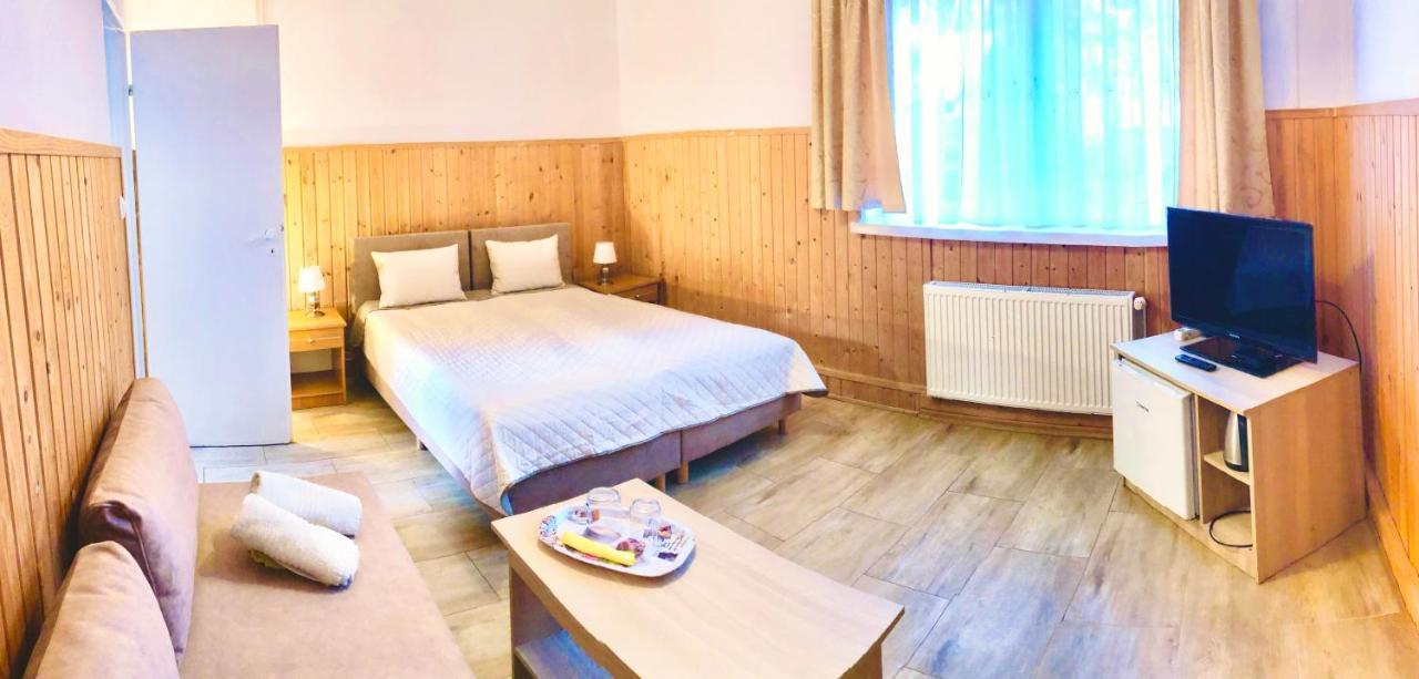Gosciniec Nad Zalewem * Kąty Rybackie